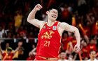 半场49-49！胡金秋爆发独砍22分，广厦领先两位数被抹平，想赢难